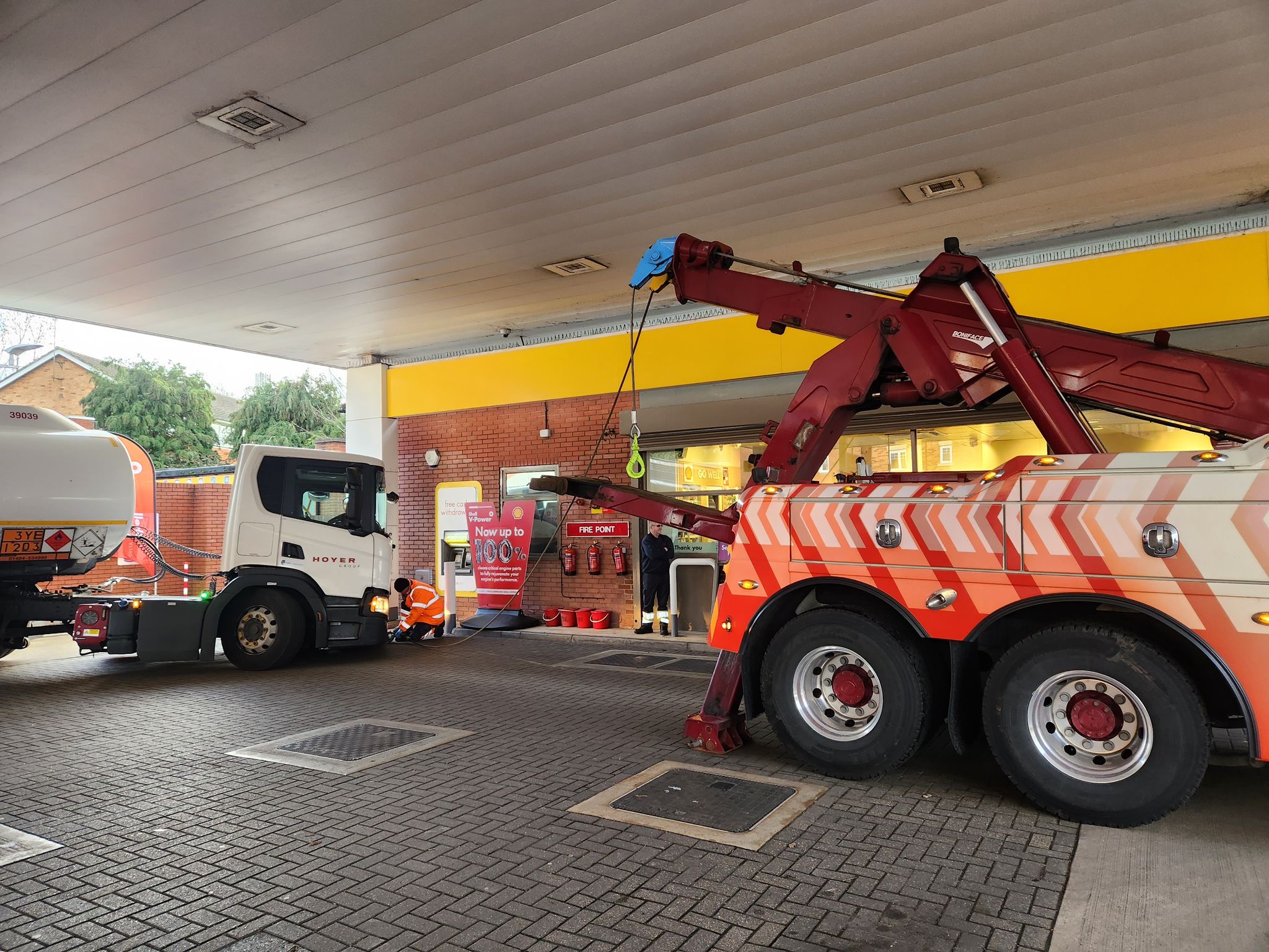 D&G Assist ADR-certified tanker recovery unit