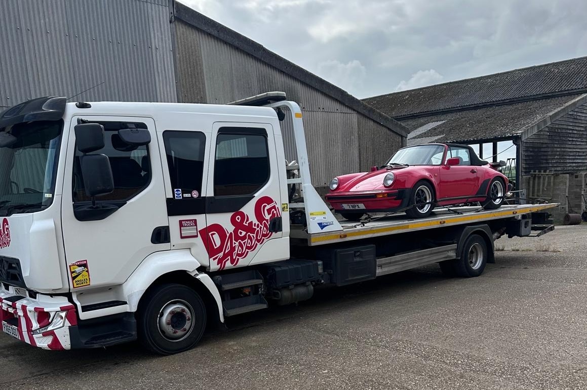 D&G Assist tilt and slide transporter